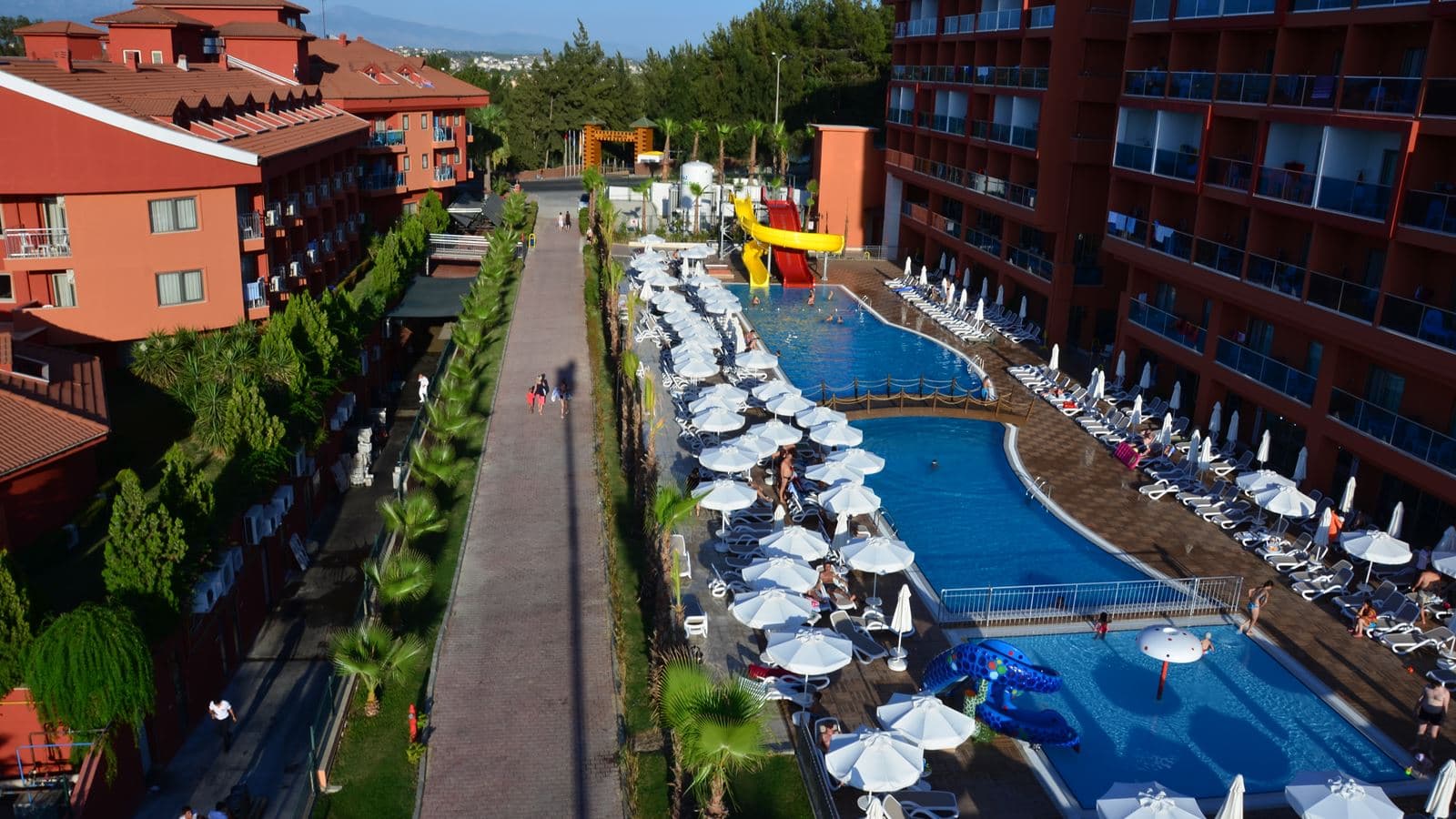 pools-outdoor-pool