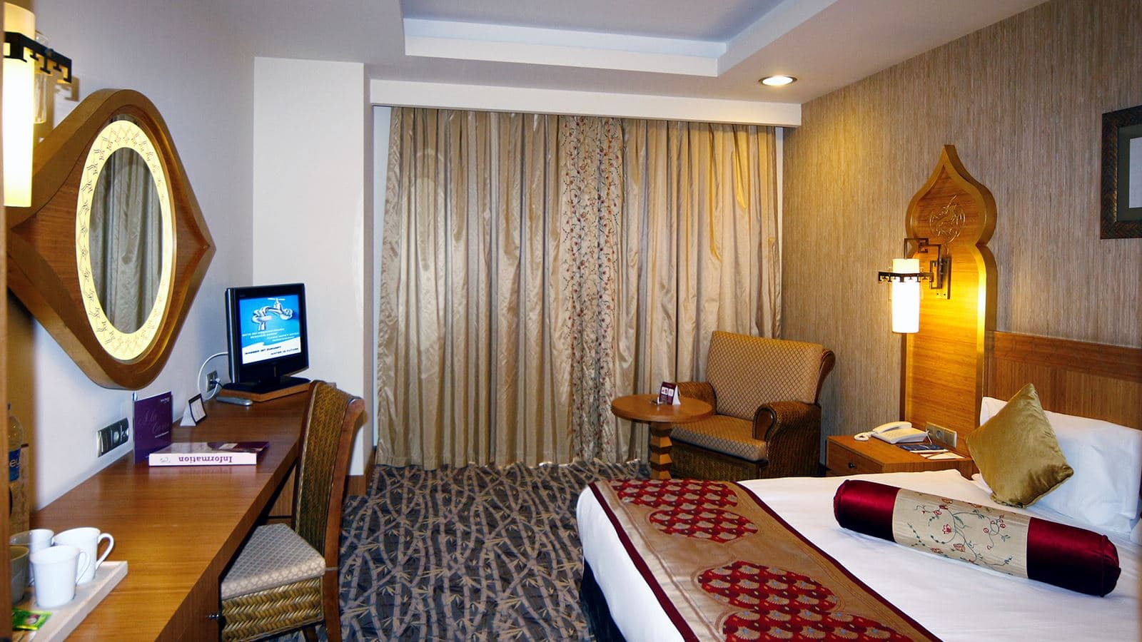 rooms-family-room