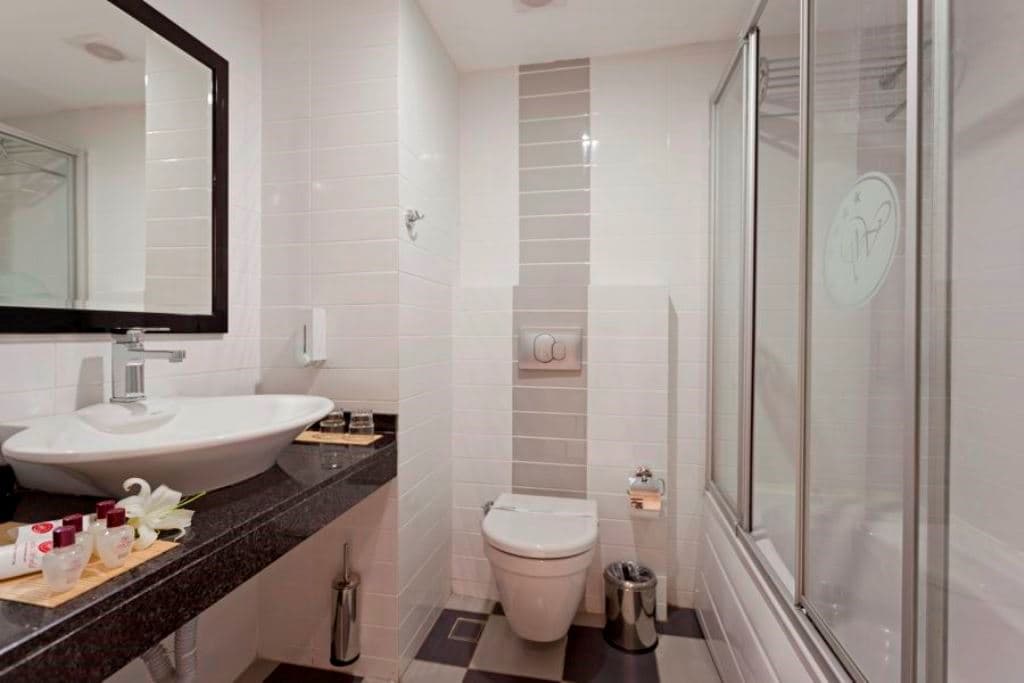 rooms-standard-room