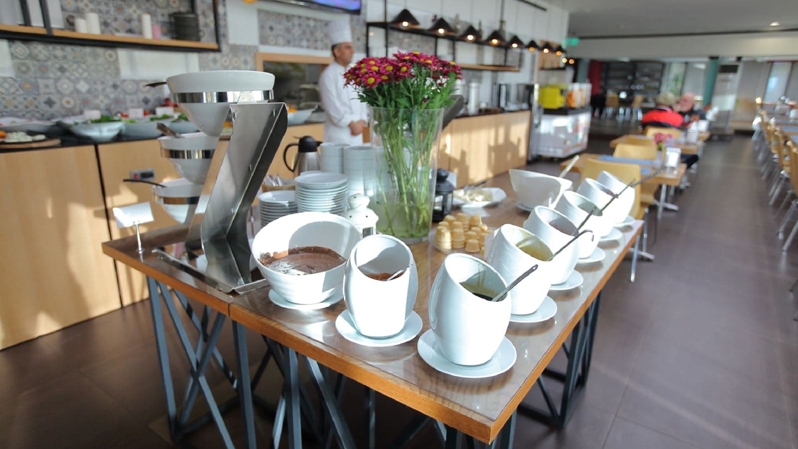 restaurants-restaurants
