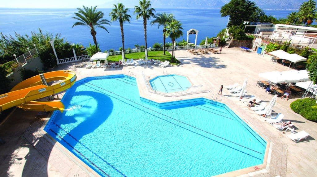 pools-outdoor-pool