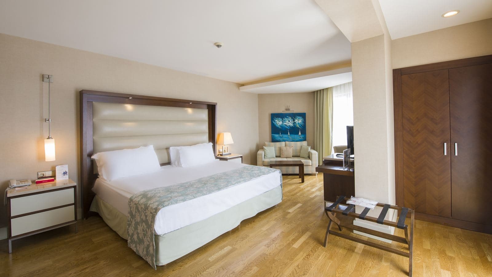 rooms-suite-room