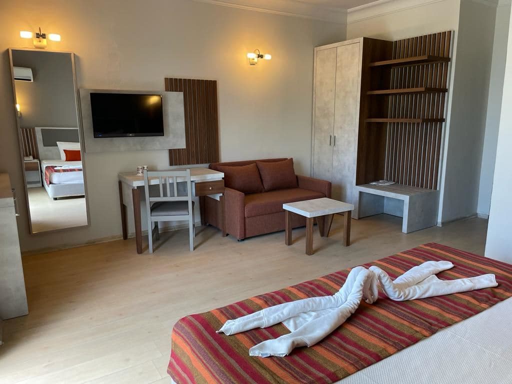 rooms-standard-room