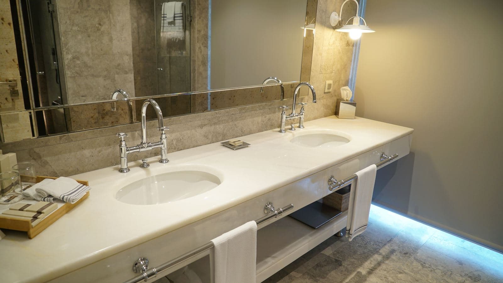 rooms-junior-suite