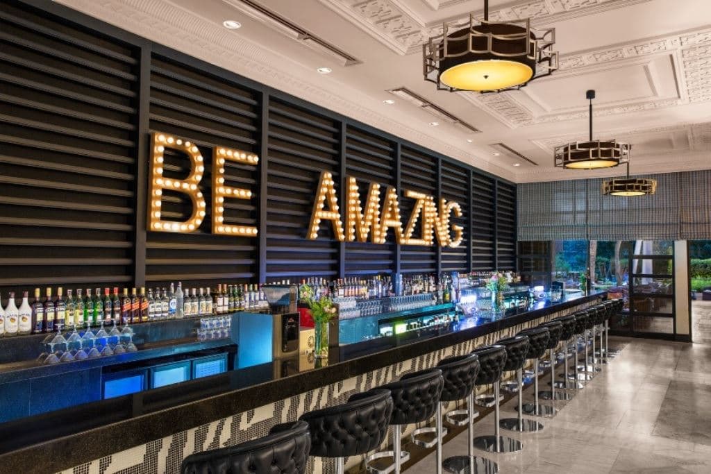 bars-piano-bar