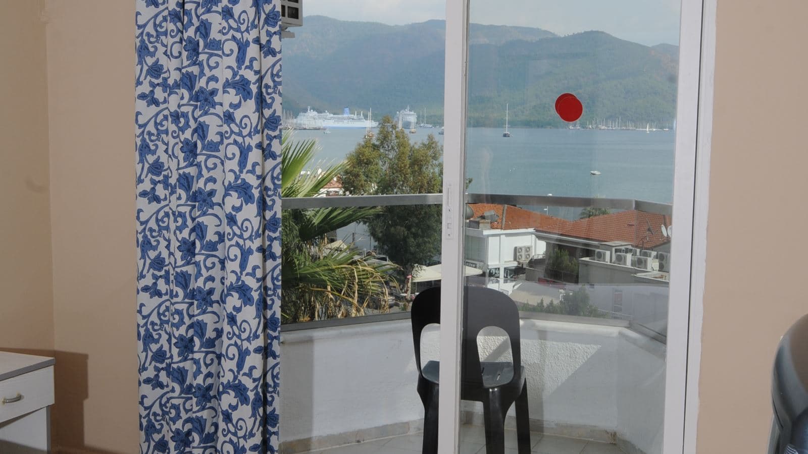 rooms-standard-room-sea-view