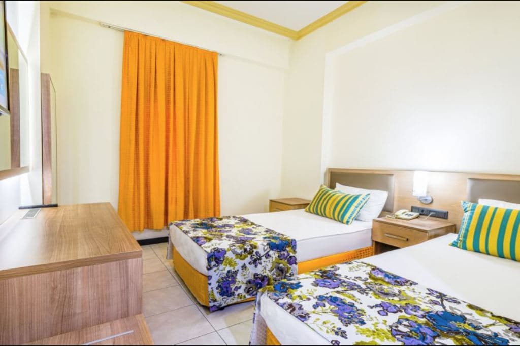 rooms-large-room