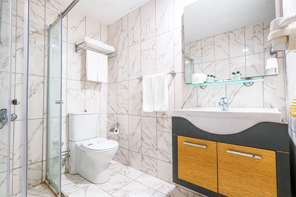 rooms-large-room