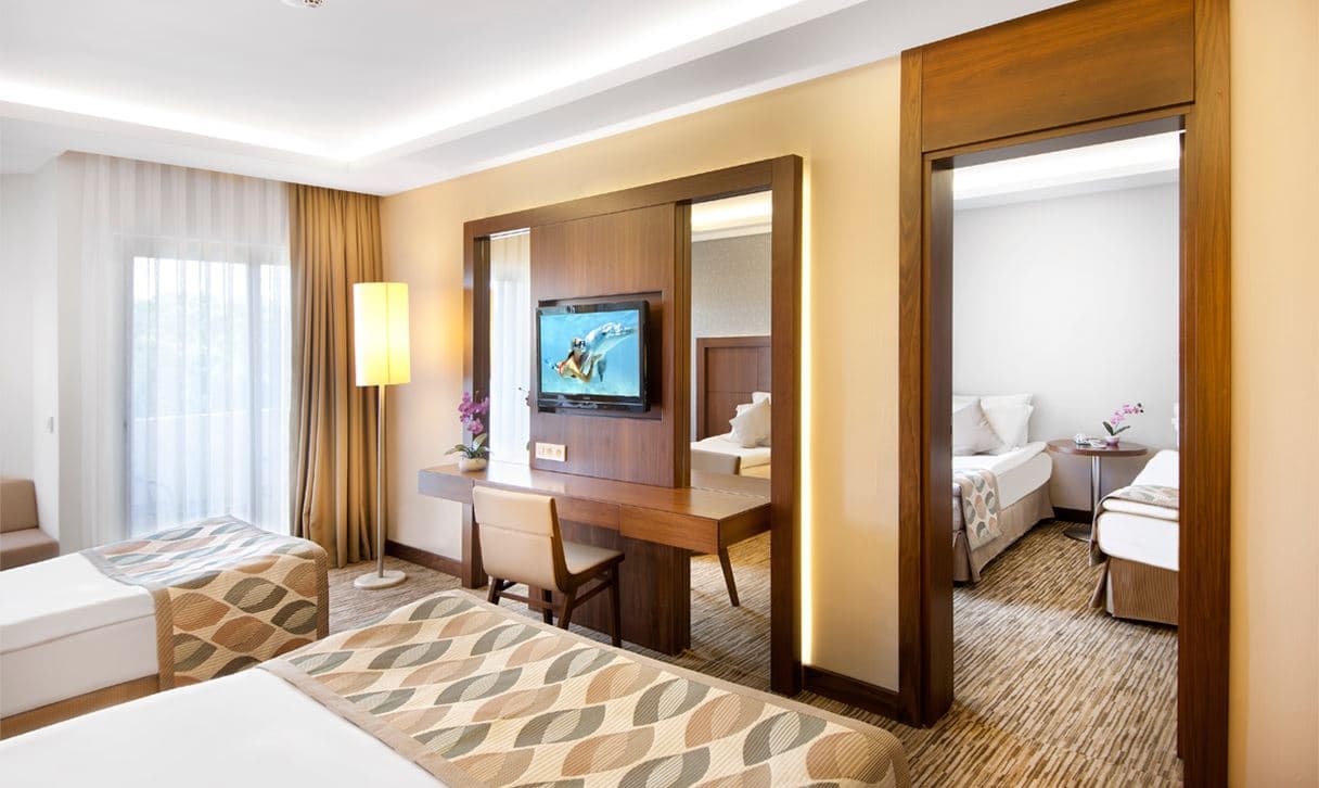 rooms-family-room-2-bedrooms