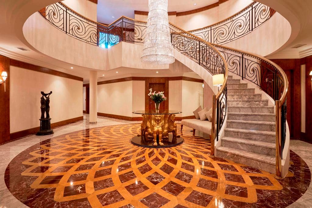 rooms-vip-villa-leo