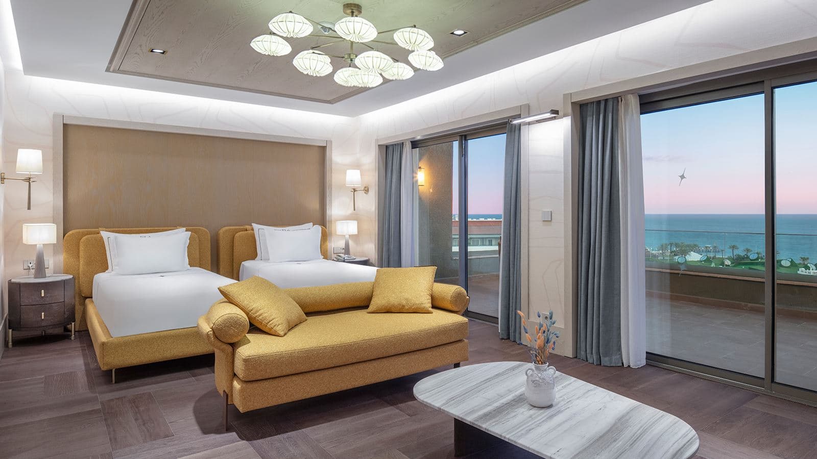 rooms-prestige-suite-sea-view