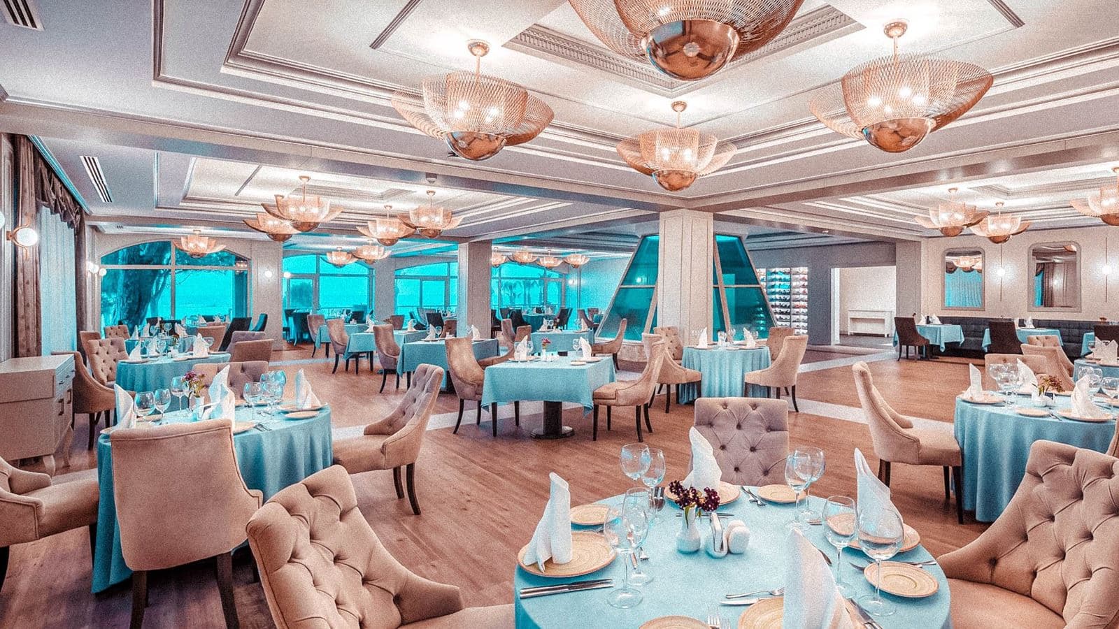 restaurants-