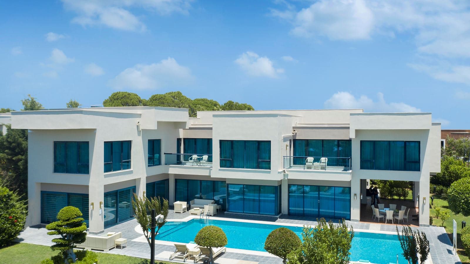 rooms-vip-villa