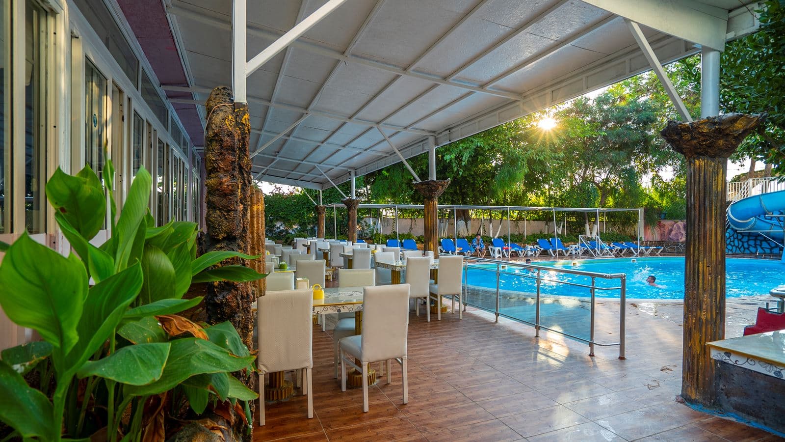 pools-outdoor-pool