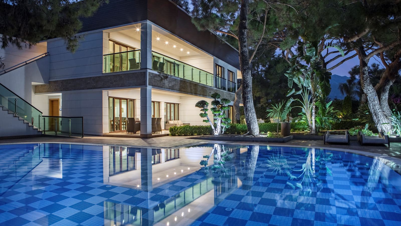 rooms-suite-royal