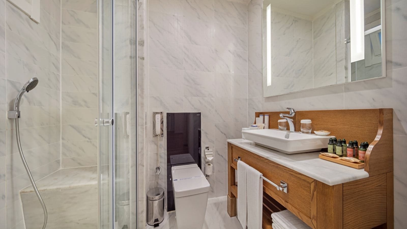 rooms-villa-cedar