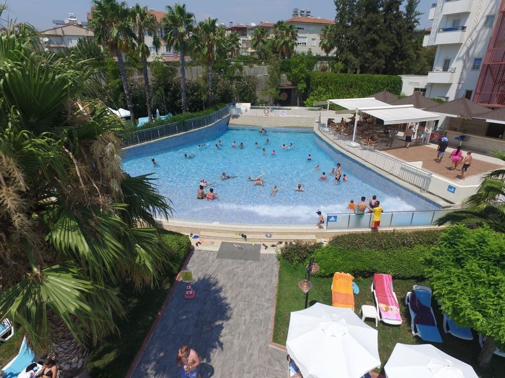 pools-outdoor-pool