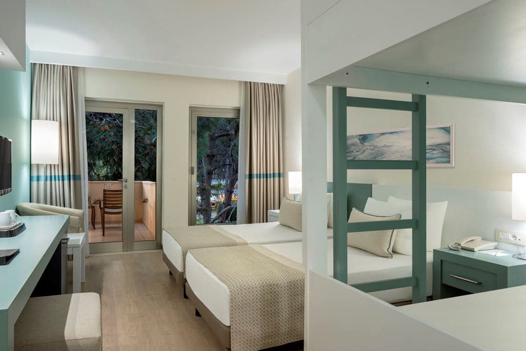 rooms-standard-bunkbed
