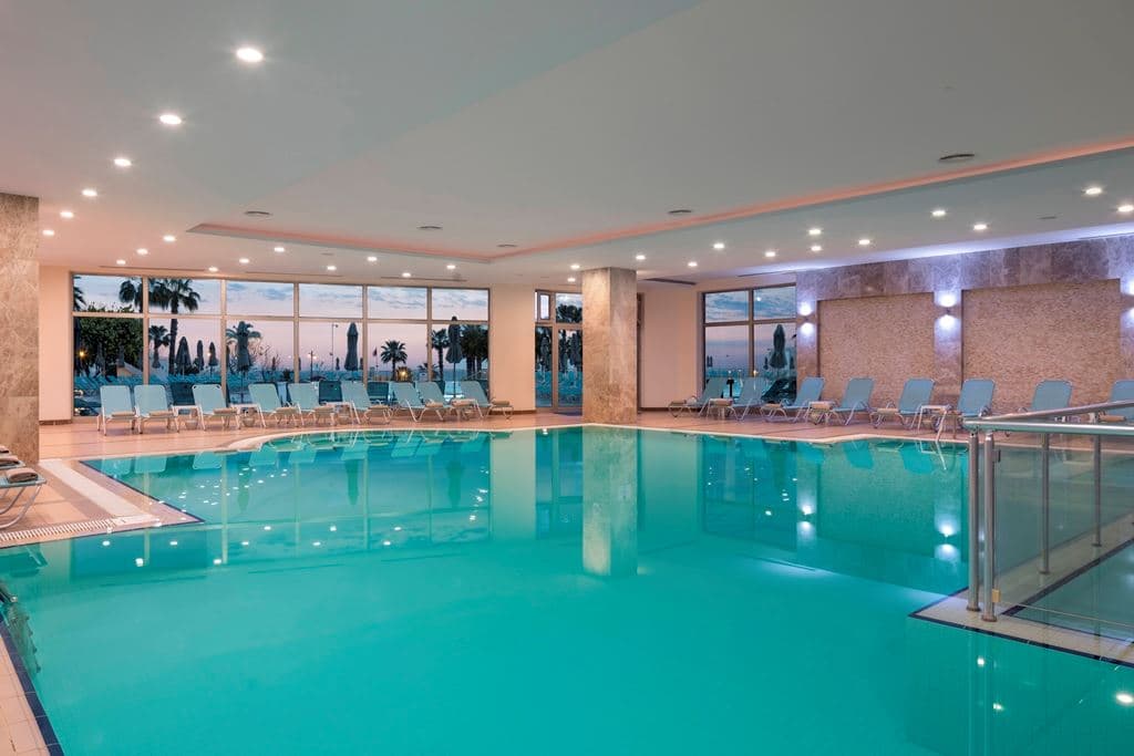 pools-indoor-pool