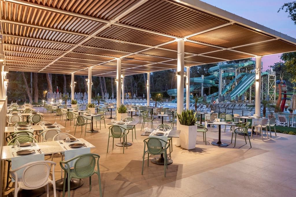 bars-aqua-snack-bar