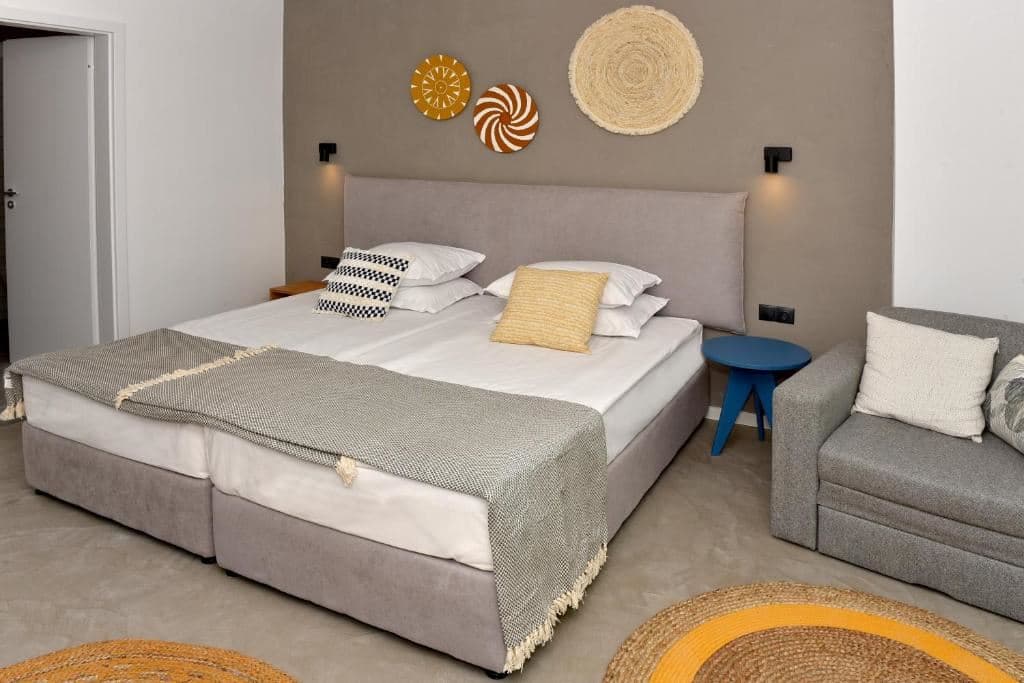 rooms-standard-apartment-balcony-or-terrace