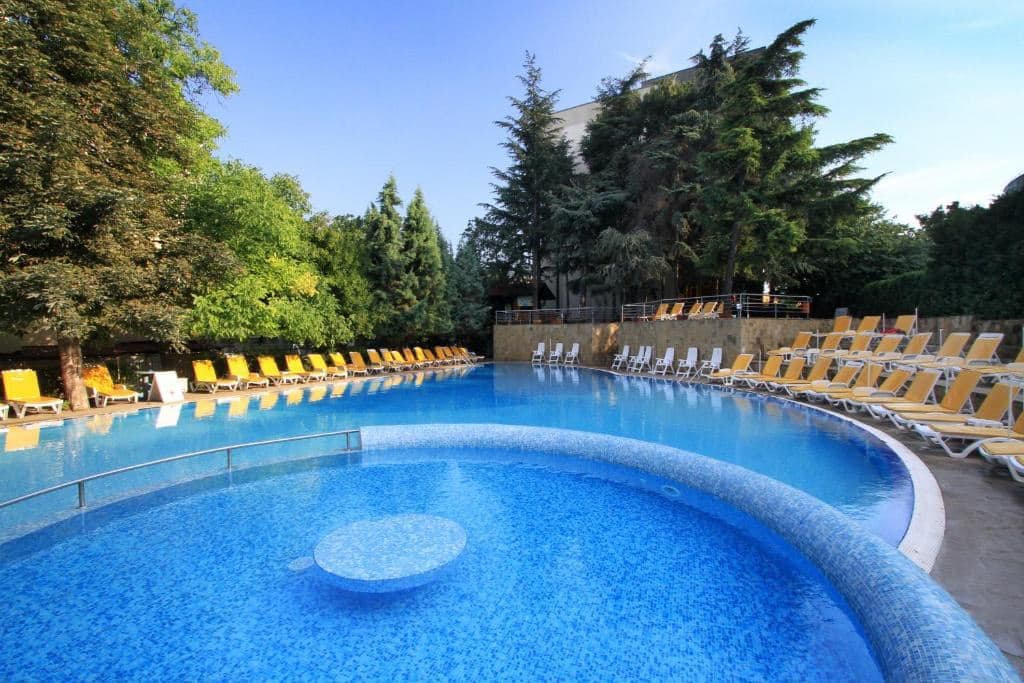 pools-pools