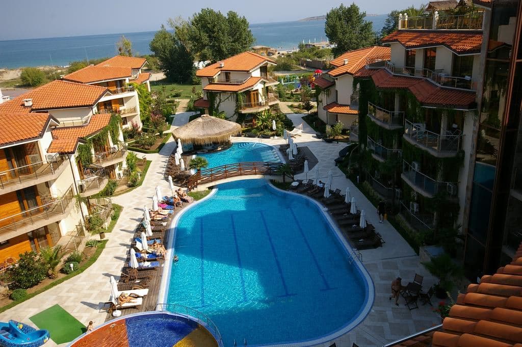 pools-pools