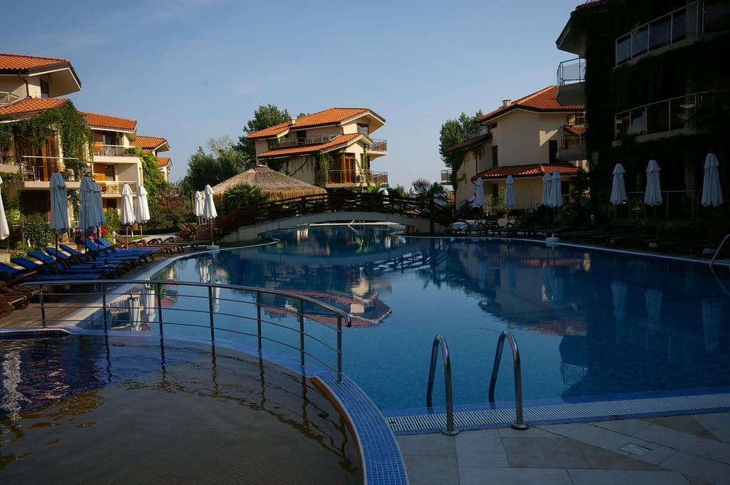 pools-pools