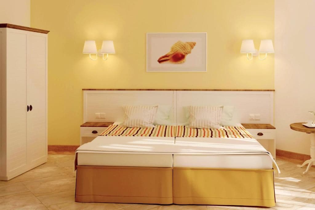 rooms-triple-standard-room-balcony-or-terrace