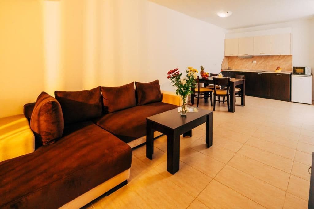 rooms-2-bedroom-standard-apartment-balcony