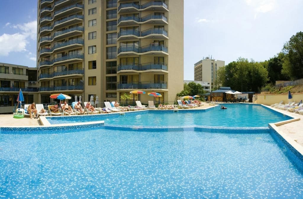 pools-pools