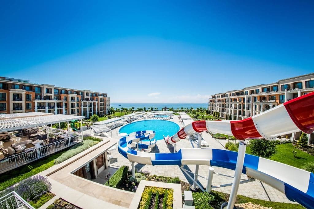 water-park-water-park