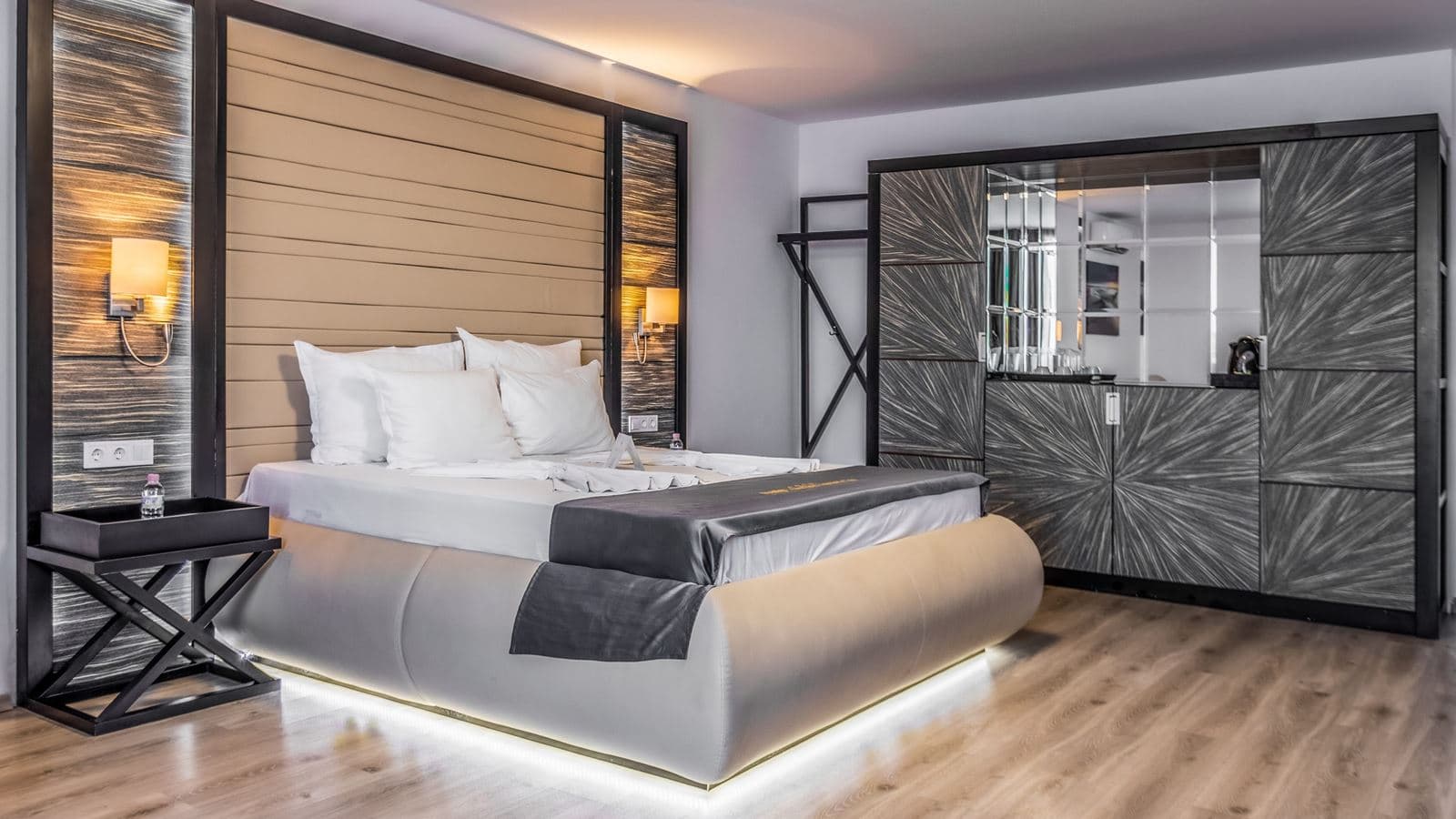 rooms-premium-room