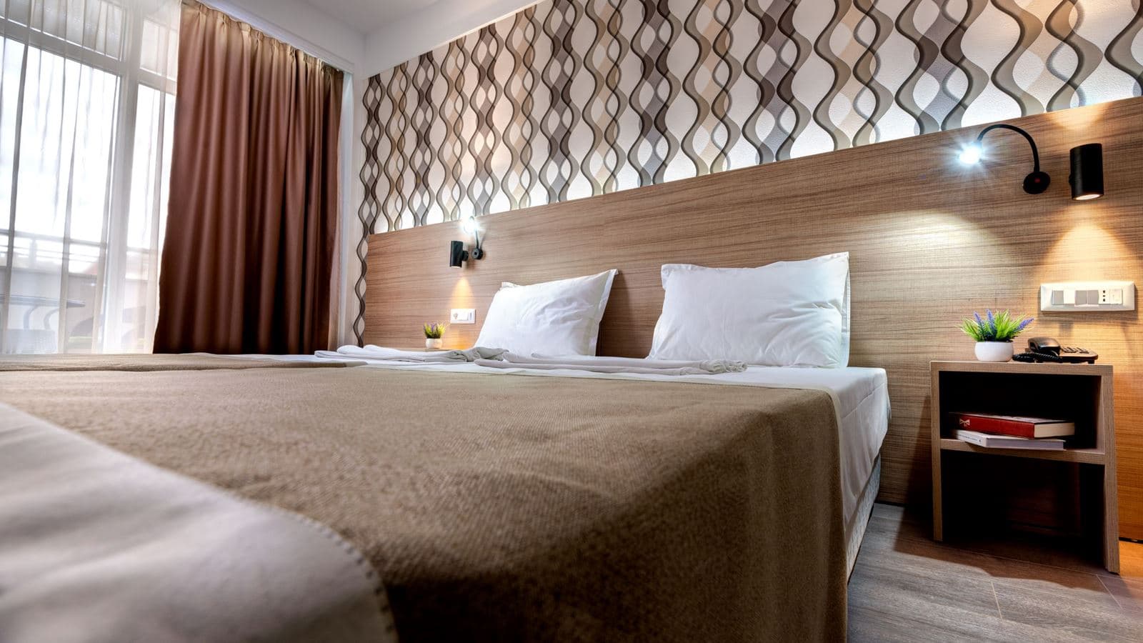 rooms-standard-room