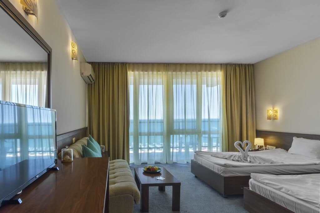 rooms-standard-room