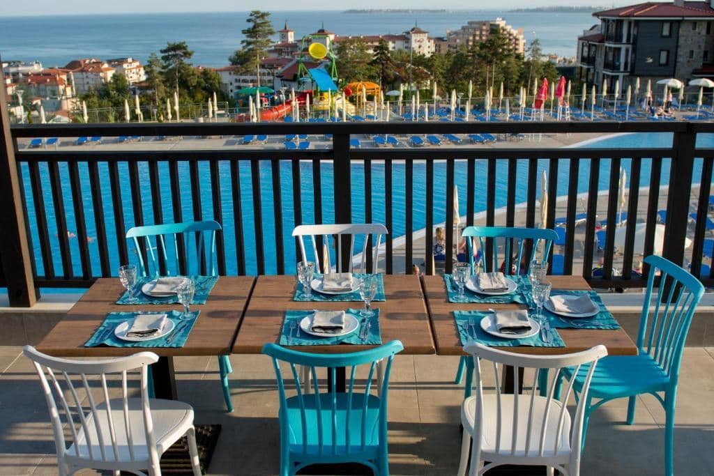 restaurants-restaurants
