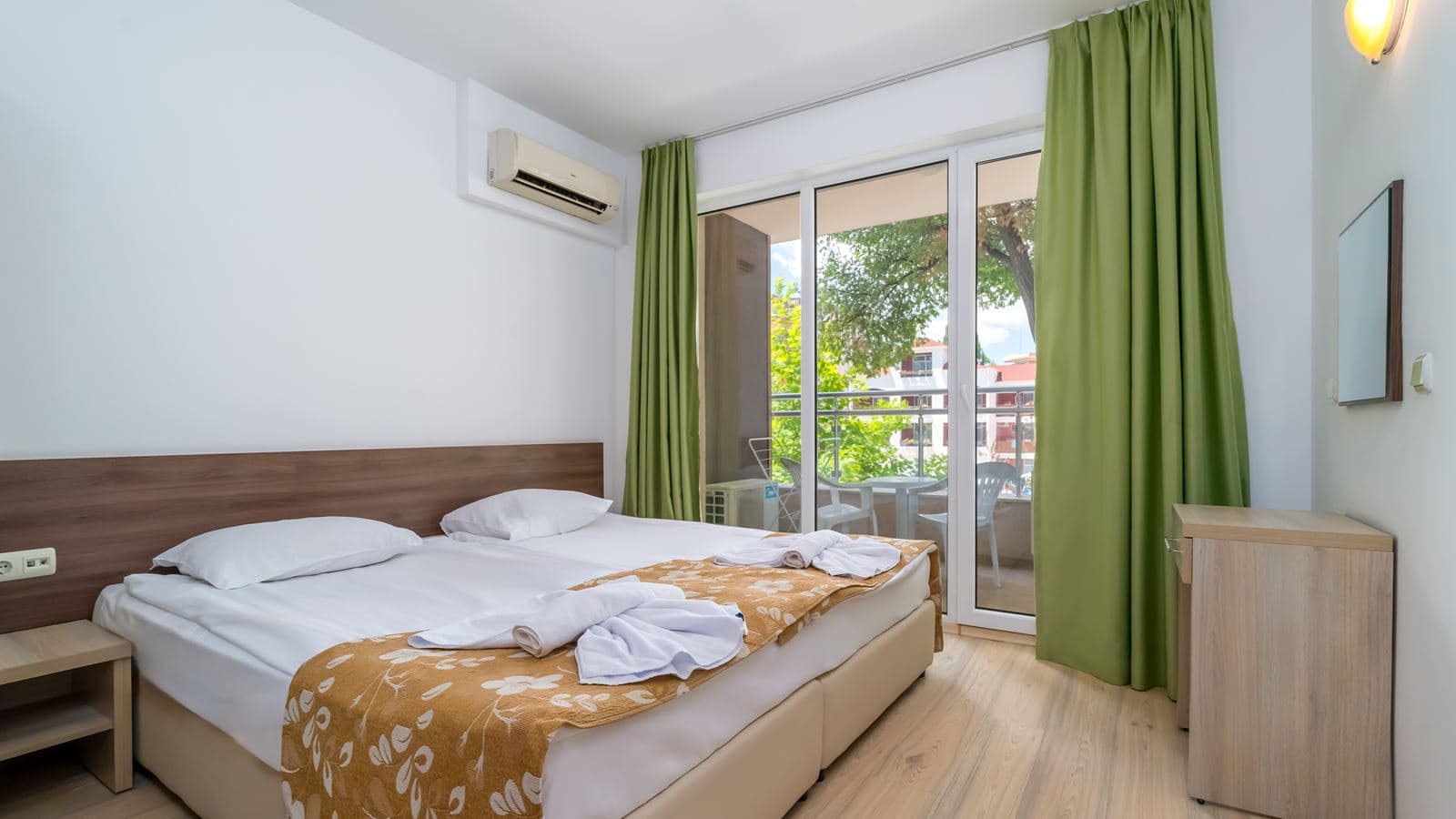rooms-junior-suite