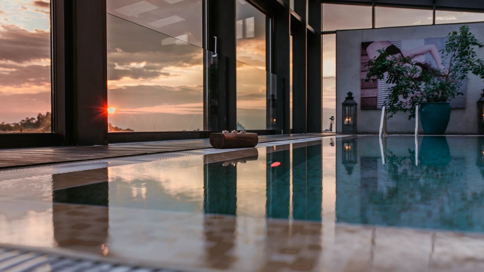pools-indoor-pool