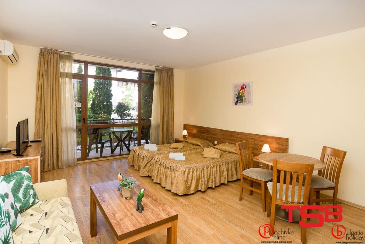 rooms-standard-studio-balcony-nonrefundable