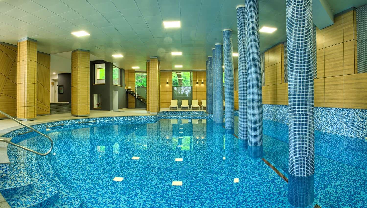 pools-indoor-pool