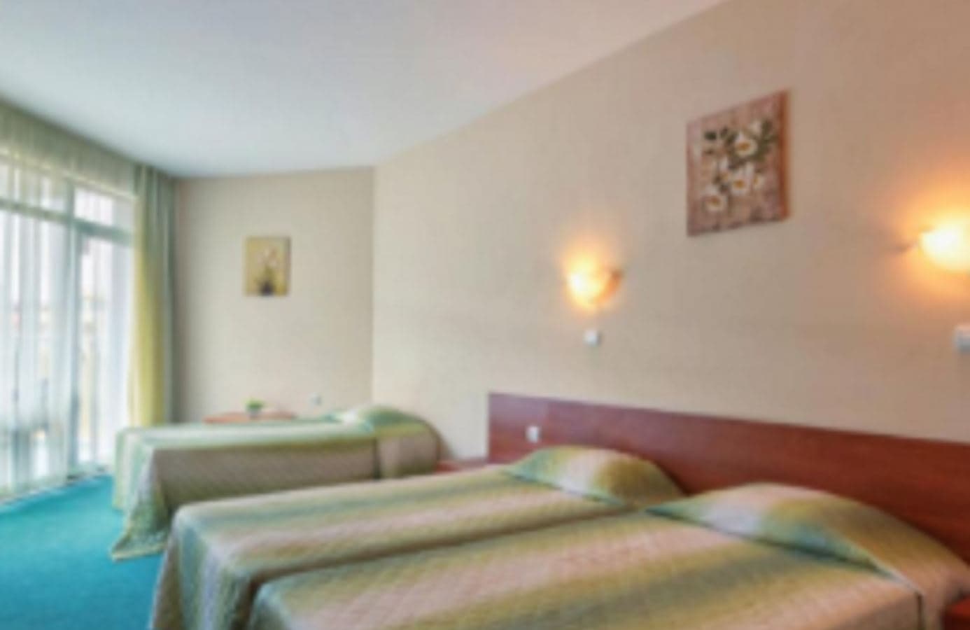 rooms-triple-standard-room