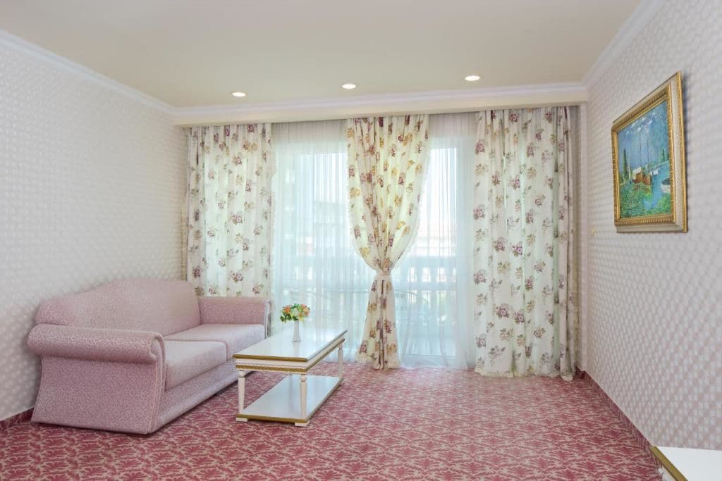 rooms-junior-suite