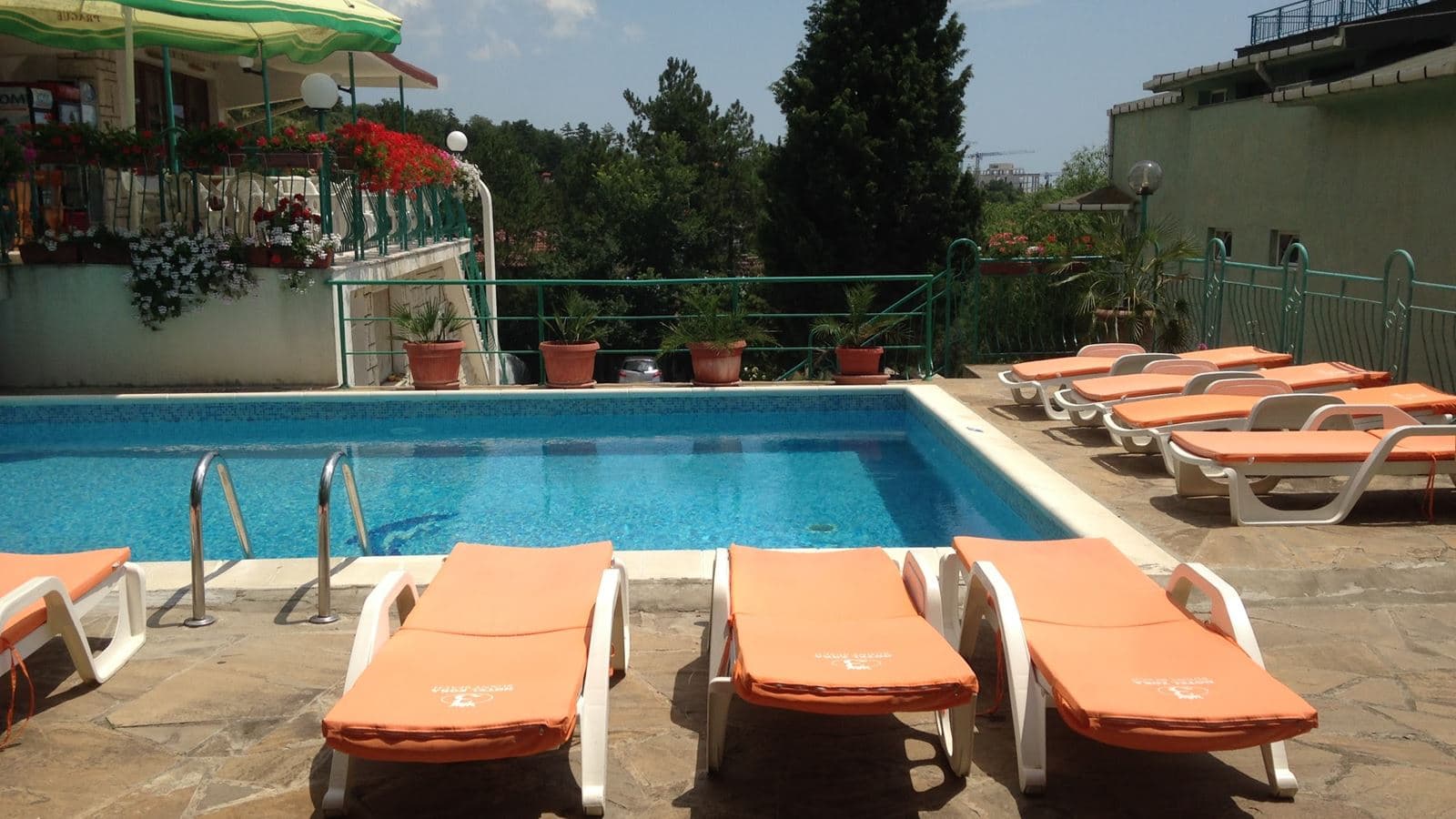 pools-pools