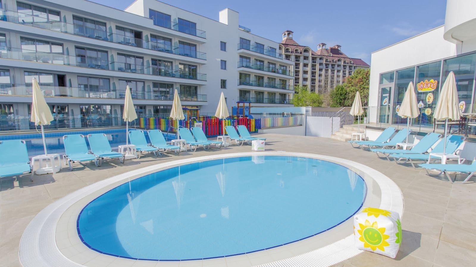 pools-pools