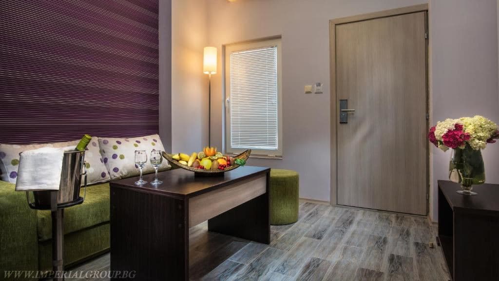rooms-2-bedroom-standard-apartment-balcony-or-terrace