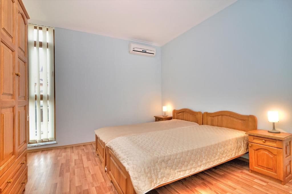 rooms-2-bedroom-standard-apartment-balcony