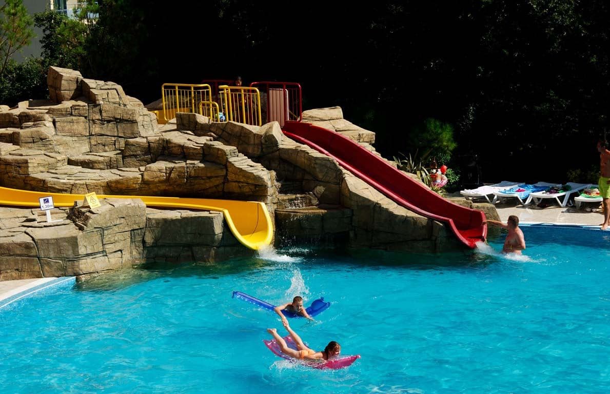 water-park-water-park