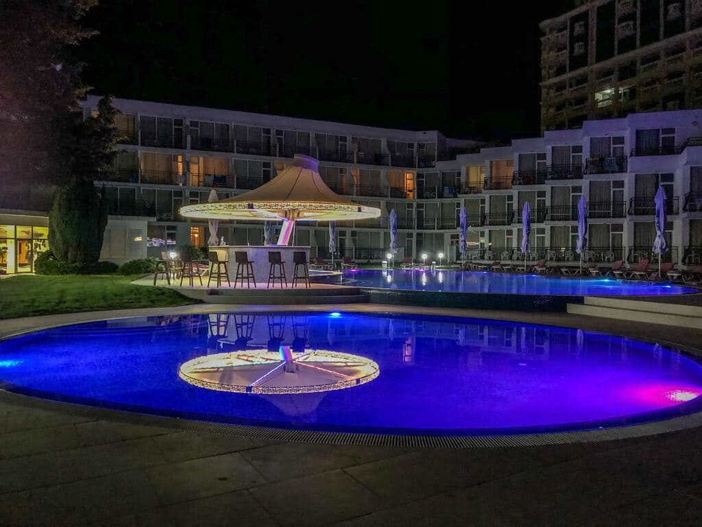 pools-pools