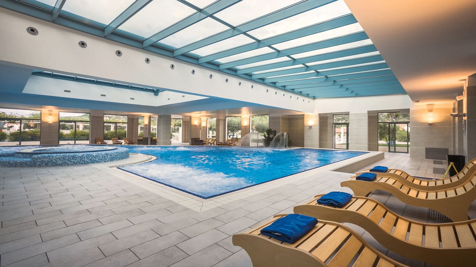 pools-indoor-pool