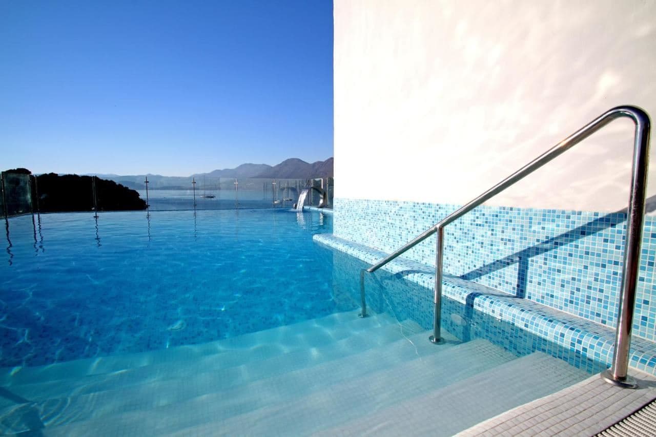 pools-pools